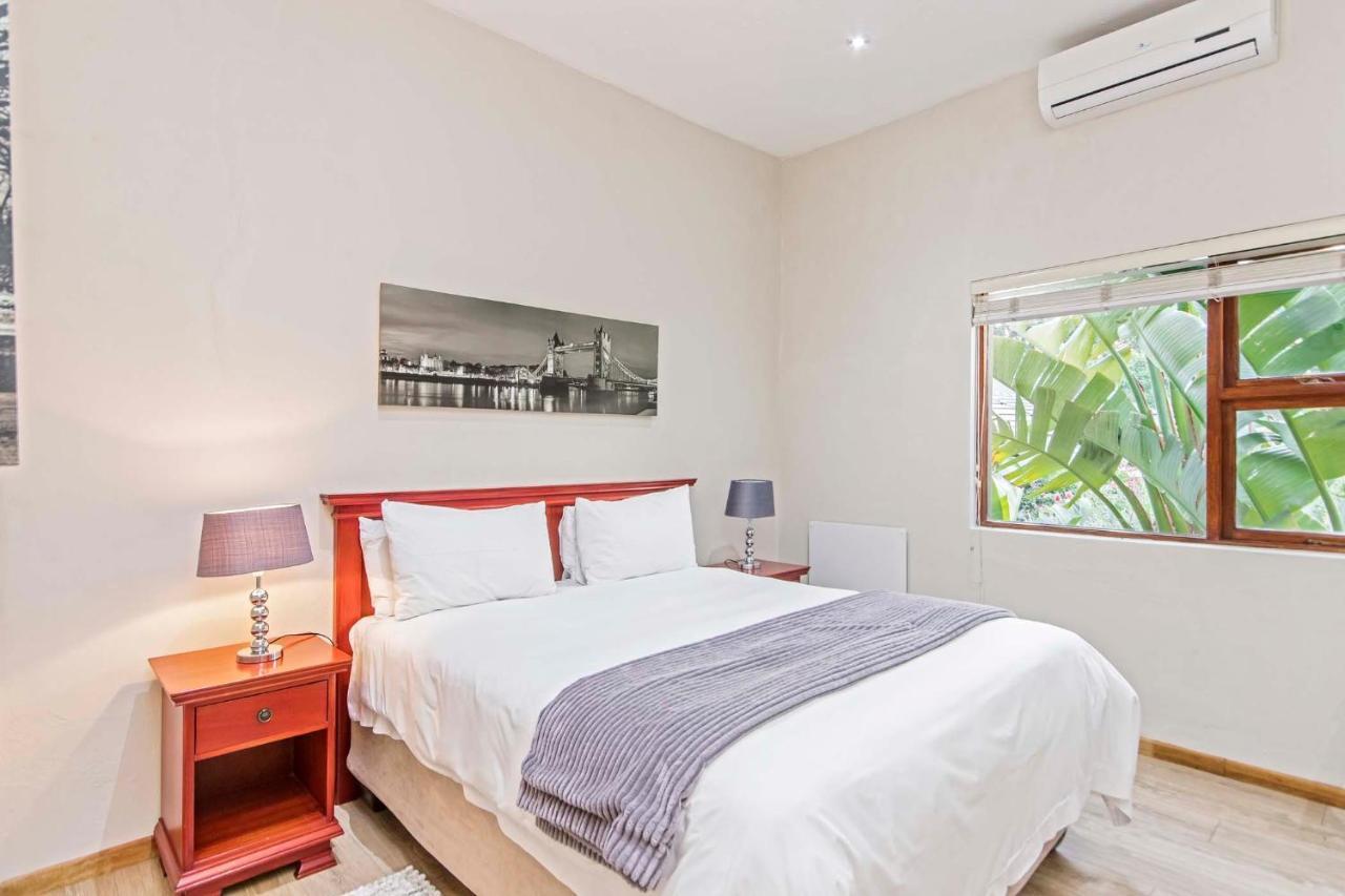 Dunton Guest House Johannesbourg Extérieur photo