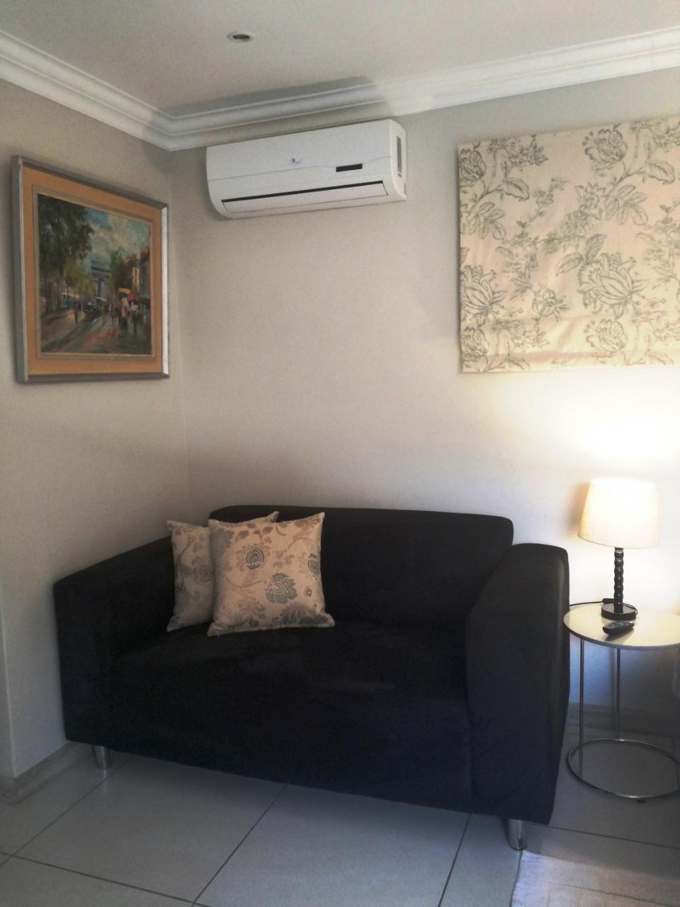 Dunton Guest House Johannesbourg Extérieur photo